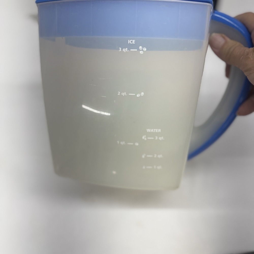 Mr Coffee Iced Tea Maker 3 Quart Replacement BLUE Rectangular Pitcher Only TM75 - Picture 5 of 6